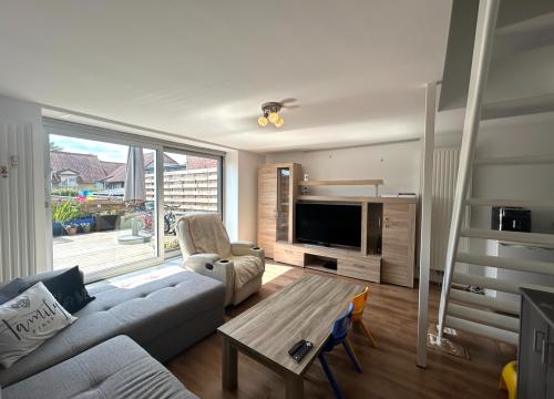 Instapklaar duplex-appartement met 2 slaapkamers & zonnig terras in Moorslede!